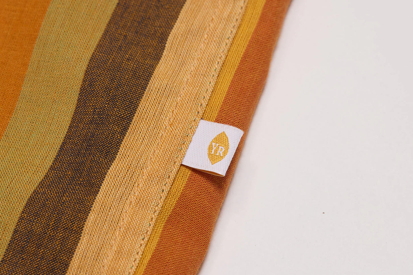 Convertible Collar BD Shirt (Gold)